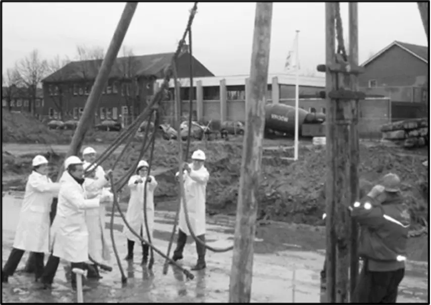 Wijkplatform Leefbaar Vondelkwartier | Korendrager 2008
